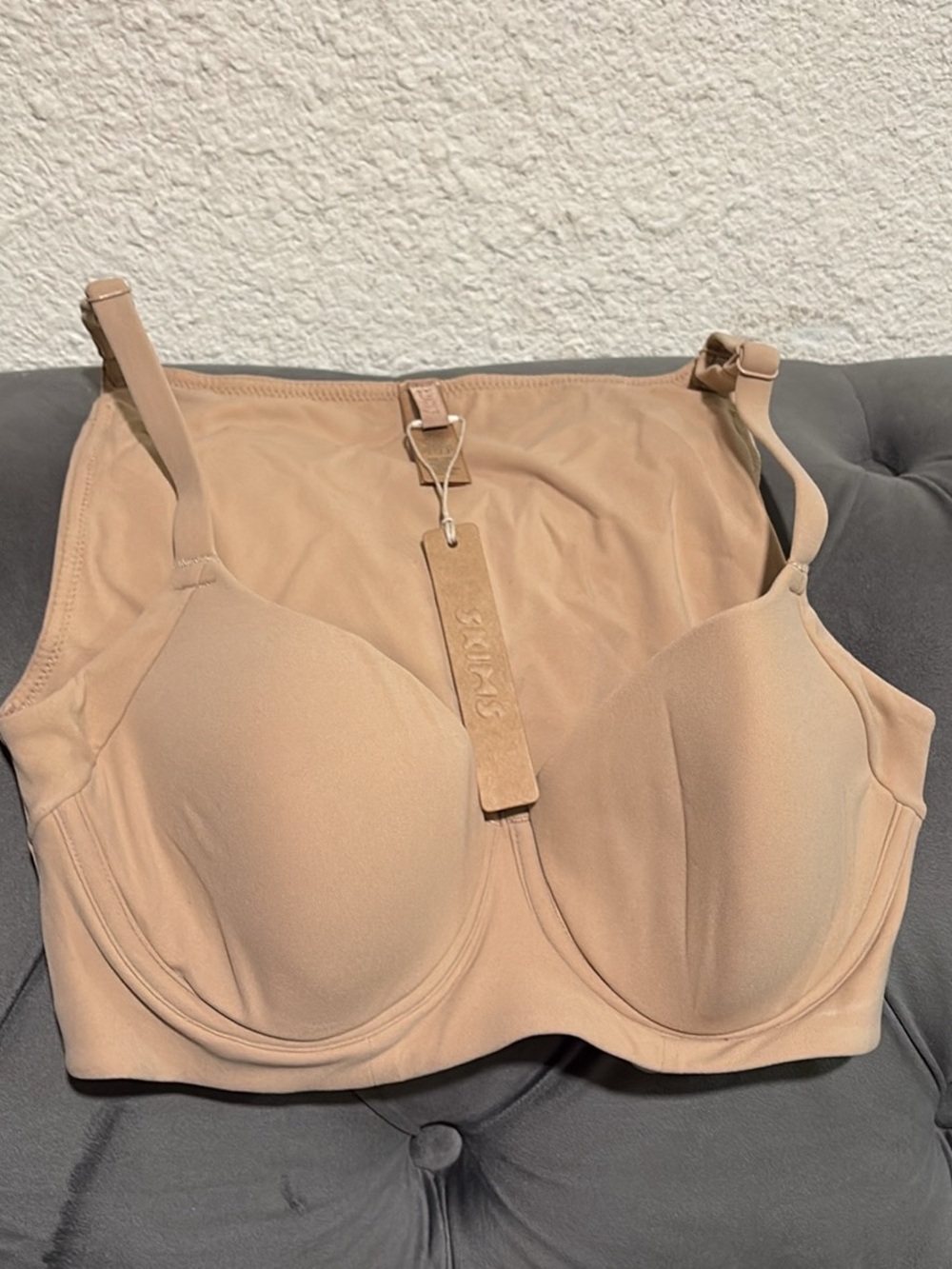 SKIMS Longline Underwire Bra in Nude